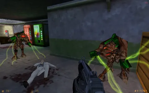 Half-Life screenshot