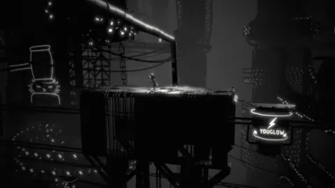 White Shadows screenshot