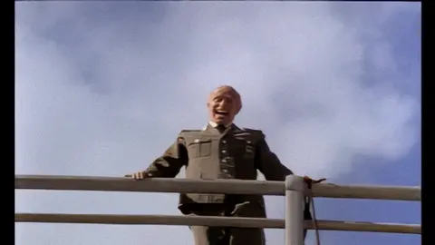 American Hero Unrated screenshot