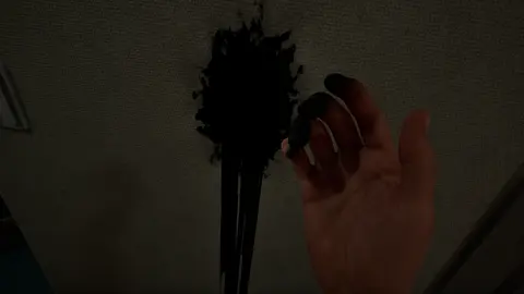 BrokenLore: DON'T PLAY screenshot