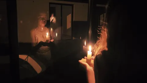 The Empty House - A Dementia Interactive Experience screenshot